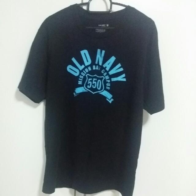 Old Navy Logo Tee Men S Fashion On Carousell