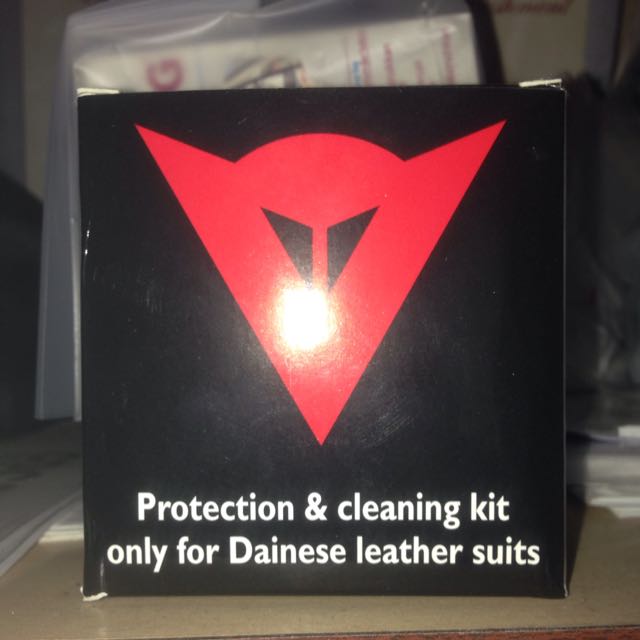 Dainese leather protection & cleaning hotsell kit