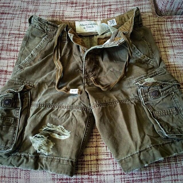 abercrombie and fitch mens cargo shorts