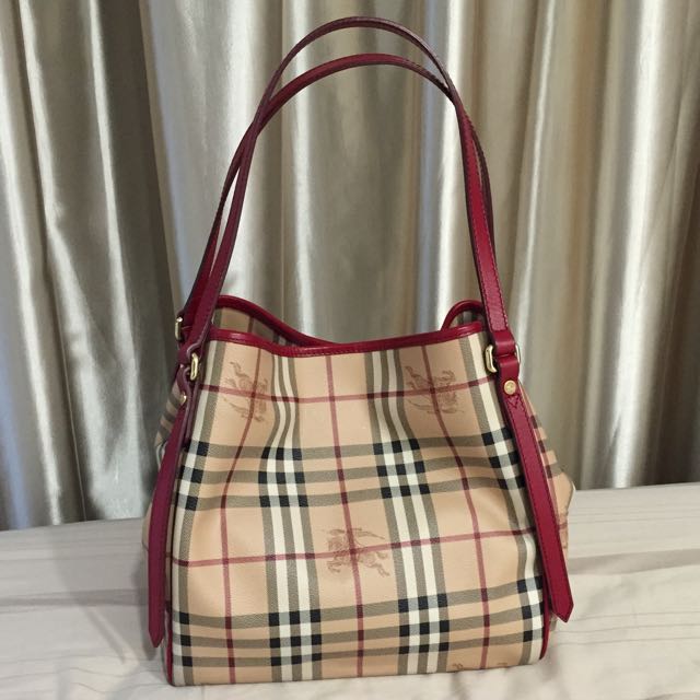 Burberry Canterbury Tote Bag In Red 