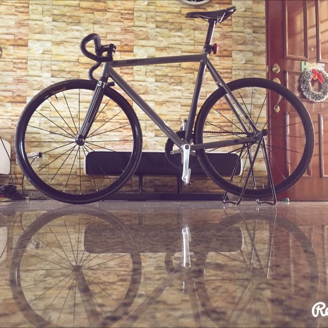 Leader Kagero Size 53 frameset, Sports Equipment, Bicycles & Parts