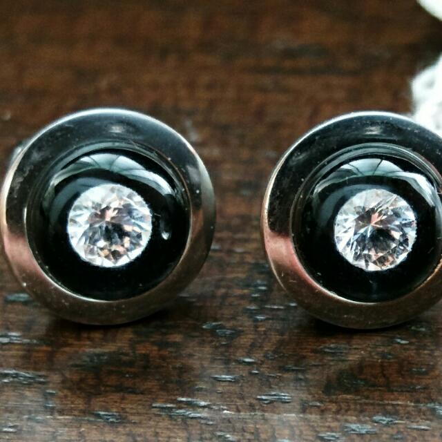 Glass diamond earrings best sale