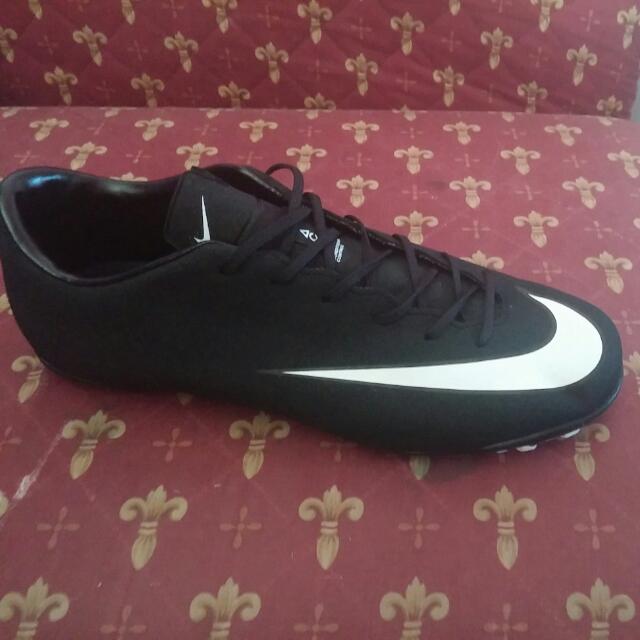nike mercurial victory v cr7