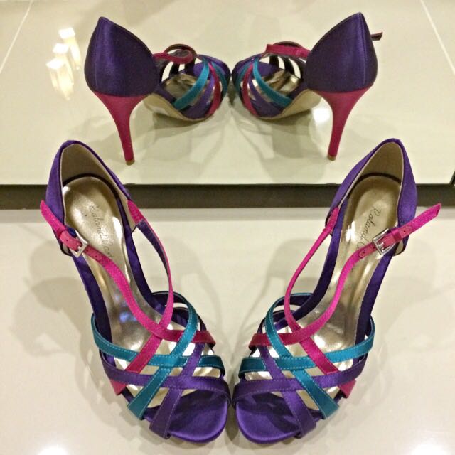 roland cartier silver heels