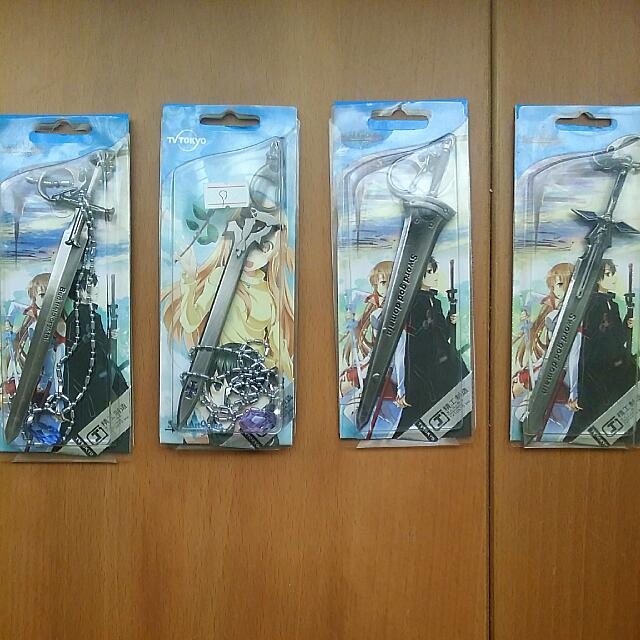 [ RESERVED] Sword Art Online Keychains, Hobbies & Toys, Memorabilia