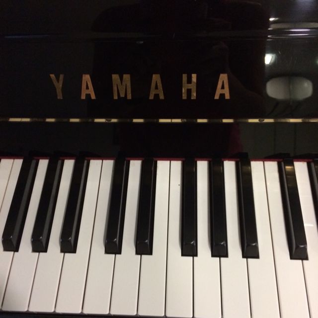 Yamaha YM5 Piano (Japan Made), Hobbies & Toys, Music & Media, Music