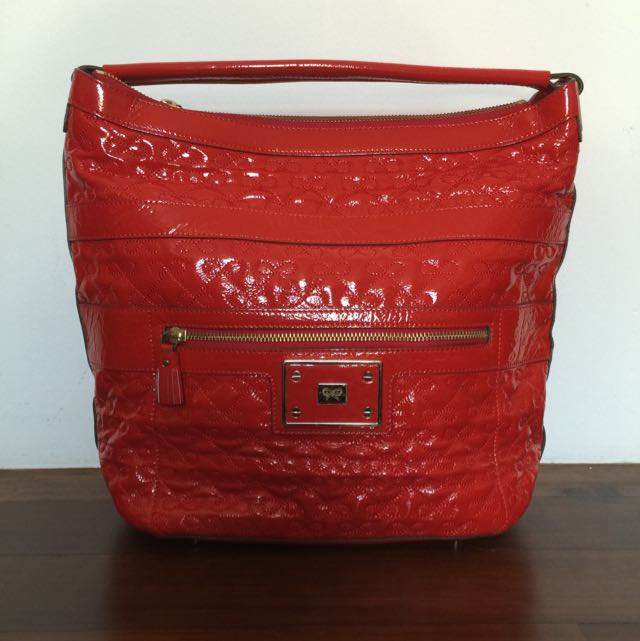anya hindmarch patent leather bag