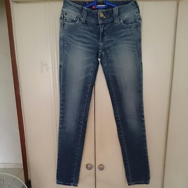 Authentic Levis Patricia Ultra Skinny
