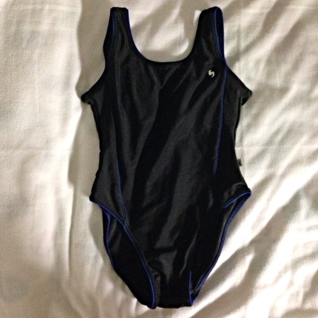 Liferacer swimwear store
