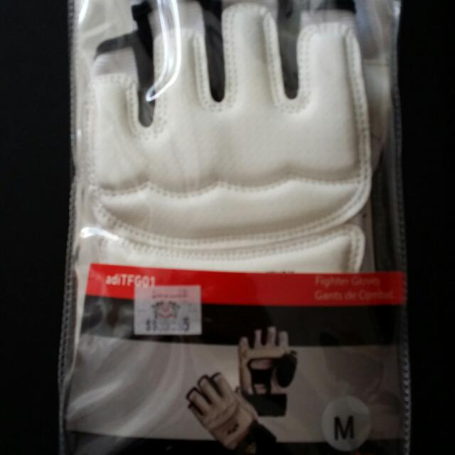 taekwondo gloves adidas