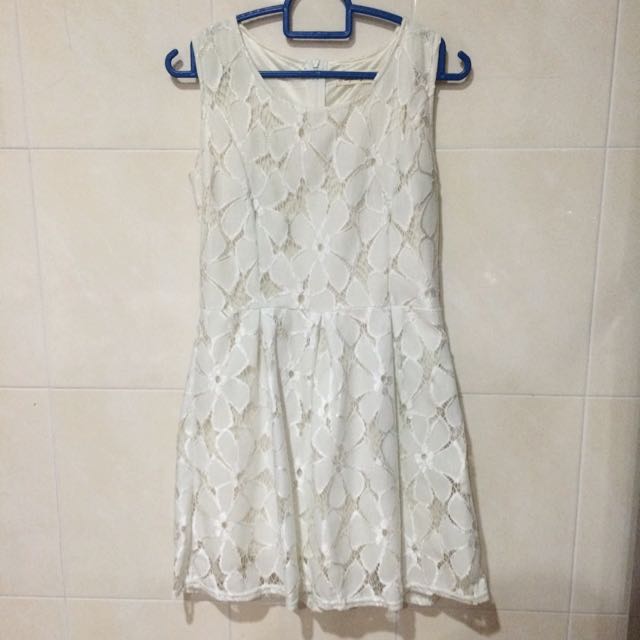WHITE FLORAL LACE DRESS 25S IN LACE MATERIAL 267155 main image 1