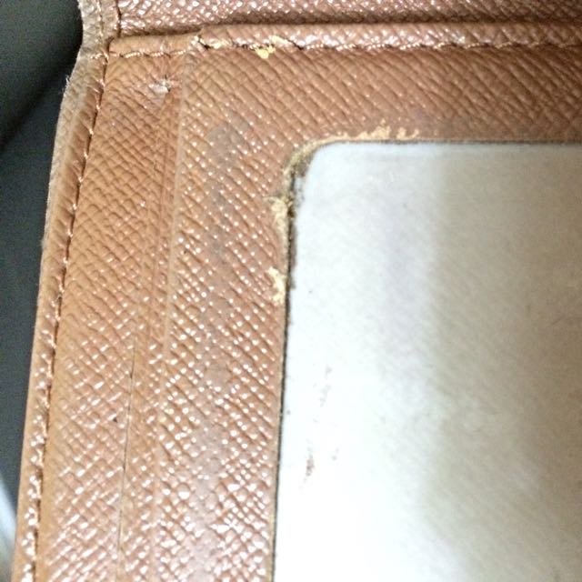 LV M60930 Monogram Wallet (Preloved), Luxury, Bags & Wallets on Carousell