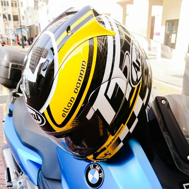 Arai hotsell tt 2013