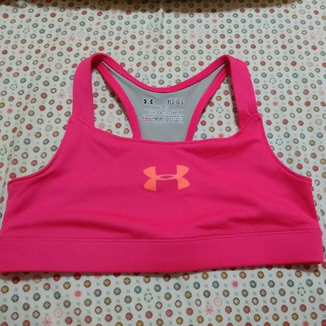 girls red sports bra