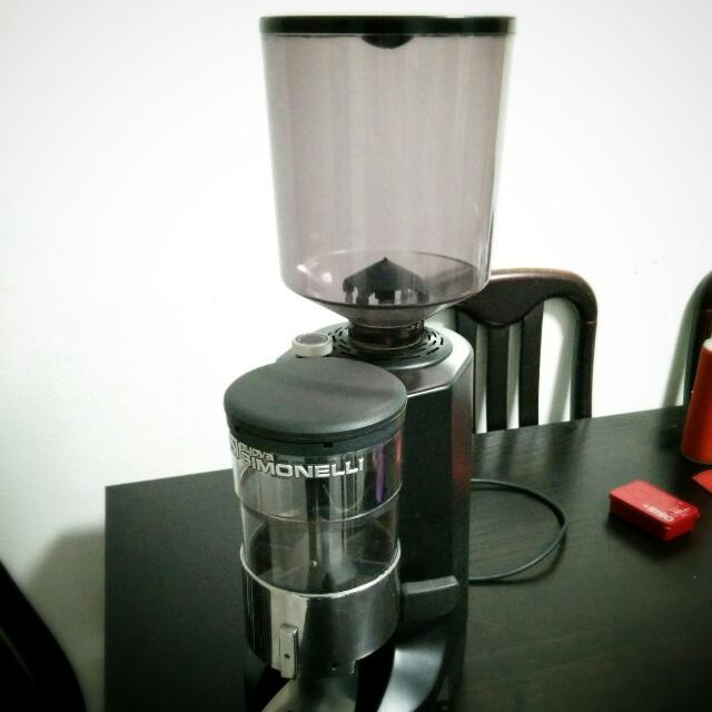 Nuova Simonelli MDX Stepless Grinder 