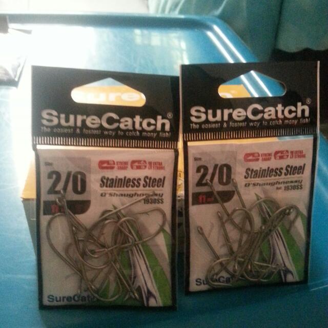 Surecatch fishing hooks 2/0 & 1/0. , Sports Equipment, Fishing on Carousell