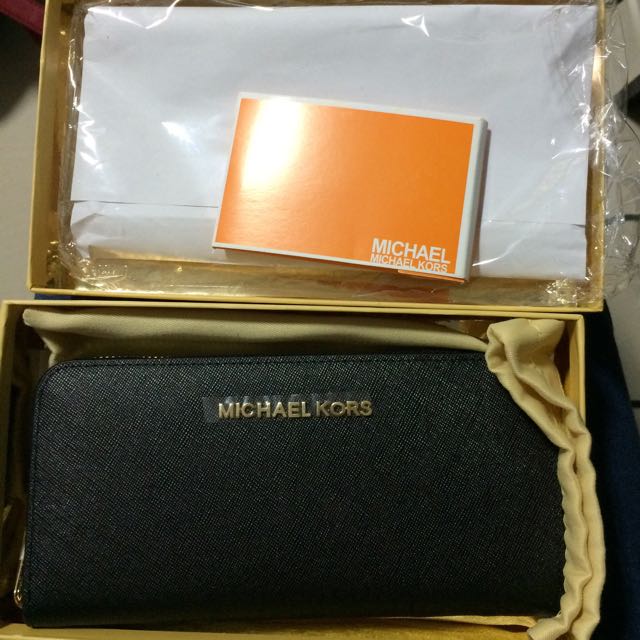 Michael kors wallet best sale 2015