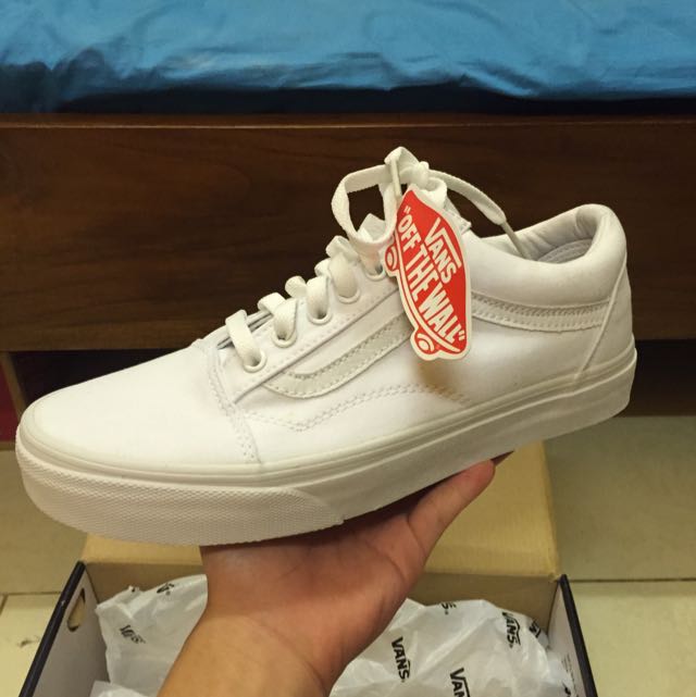 Pure white clearance vans