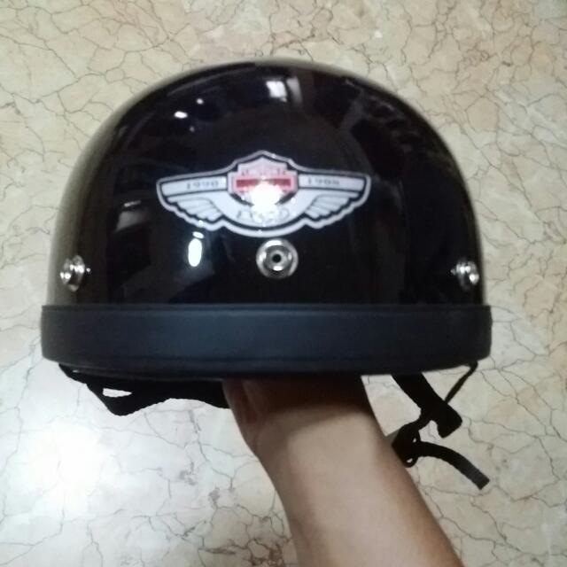 Vespa half helmet sales