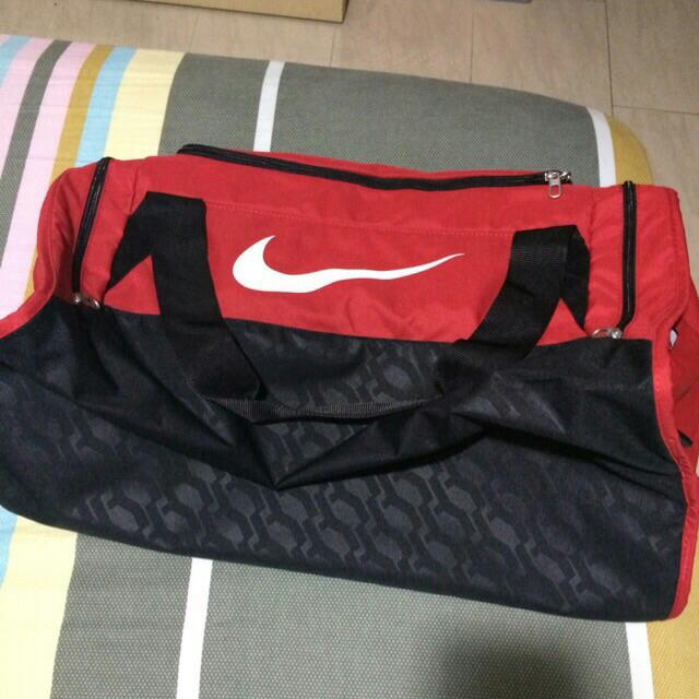 Nike Red Duffle Bag, Men's Fashion, Bags, Belt bags, Clutches and