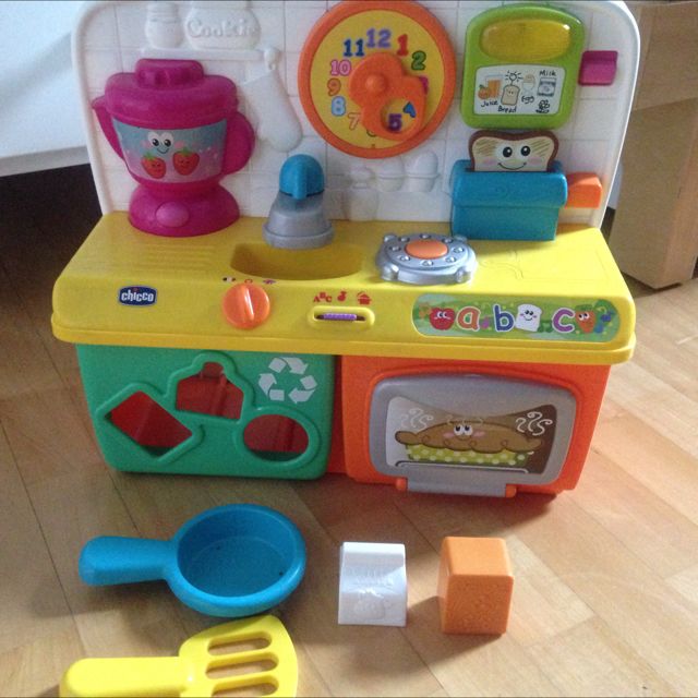 chicco kitchen toy
