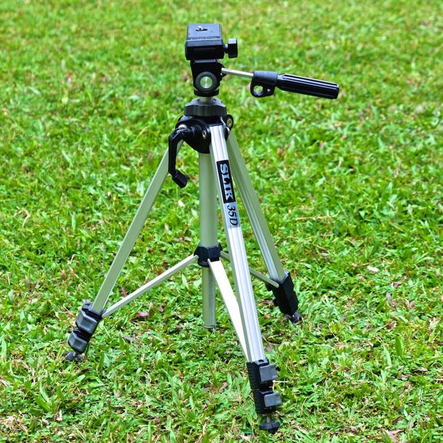 35D Tripod, Photography, Photography Accessories, Tripods Monopods Carousell
