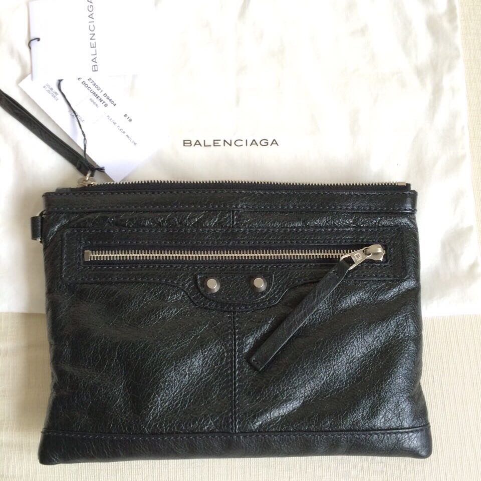 Balenciaga Pouch, Luxury on Carousell