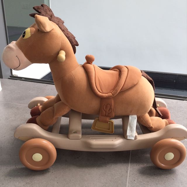 Bullseye riding horse discount