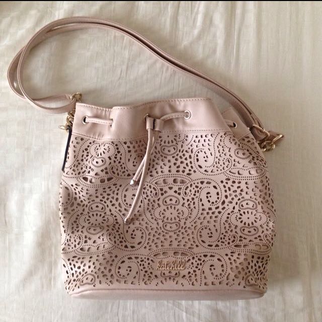 Kate Hill Laser Cut Bucket Bag In Nude
