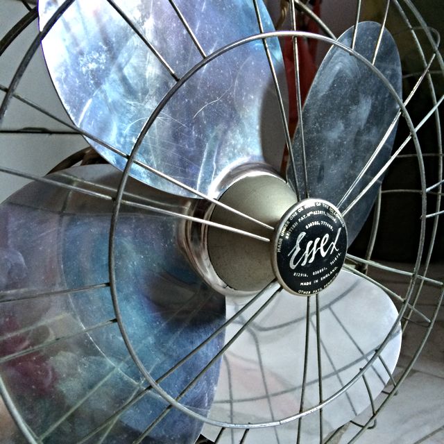 Vintage Essex Fan, Hobbies & Toys, Memorabilia & Collectibles, Vintage