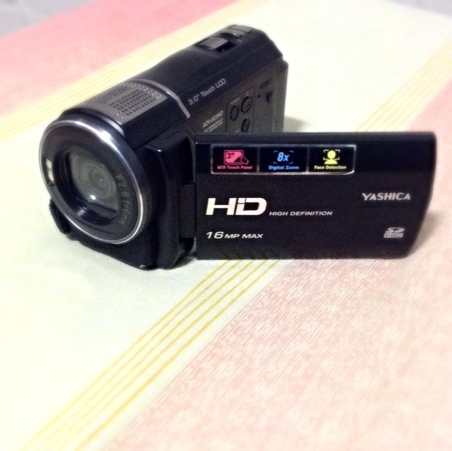 handycam yashica