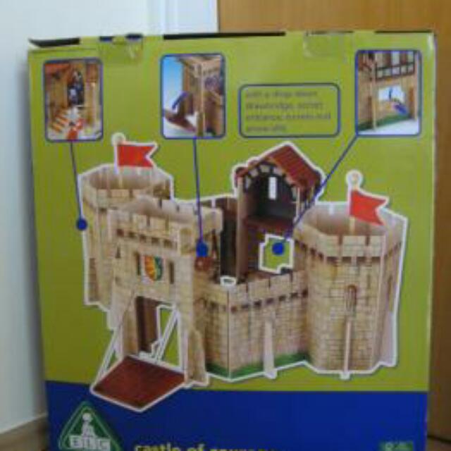 Early learning interagissant centre wooden castle