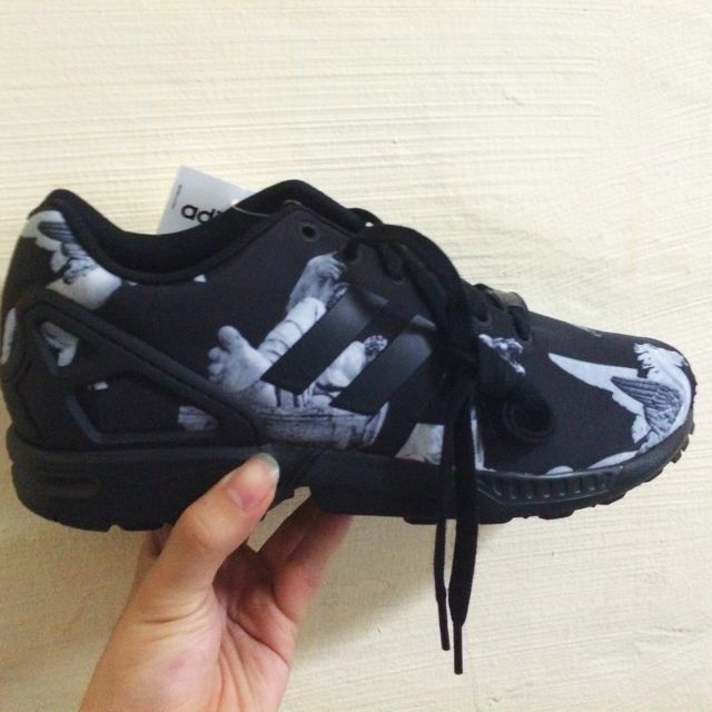 INSTOCK ADIDAS ZX FLUX MYTHOLOGY Sports Equipment Sports Games