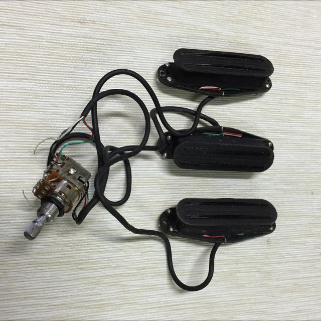 Kent Armstrong Hotrail Strat Guitar Pickups, Hobbies & Toys, Music