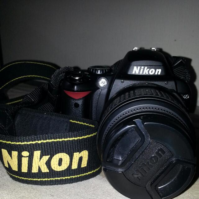 (Reserved) Nikon DSLR Camera D40, Photography, Cameras on Carousell