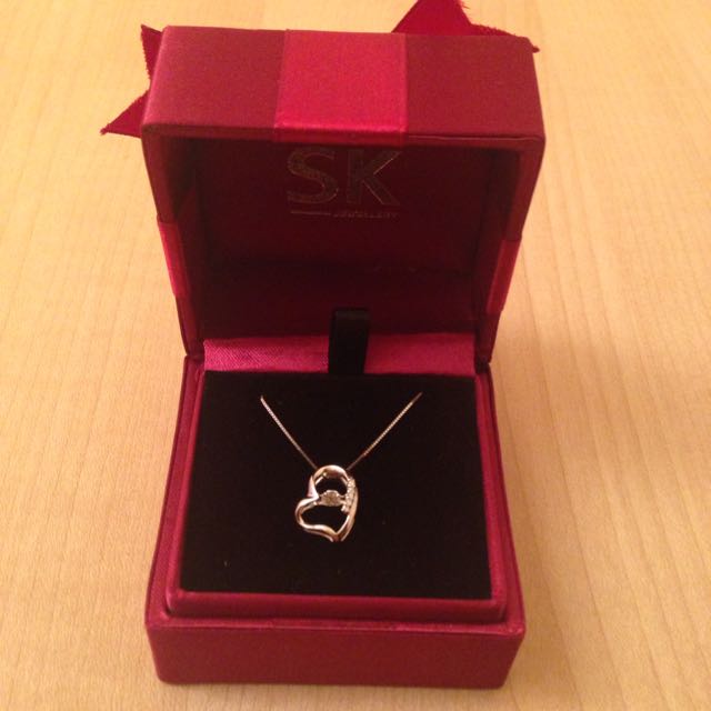 Sk jewellery dancing diamond shop