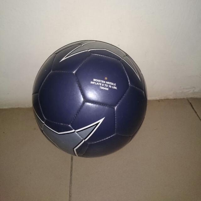 mizuno soccer ball