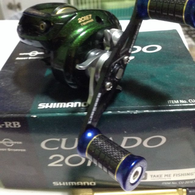 shimano Curado 201E7 with bassart handle and knob