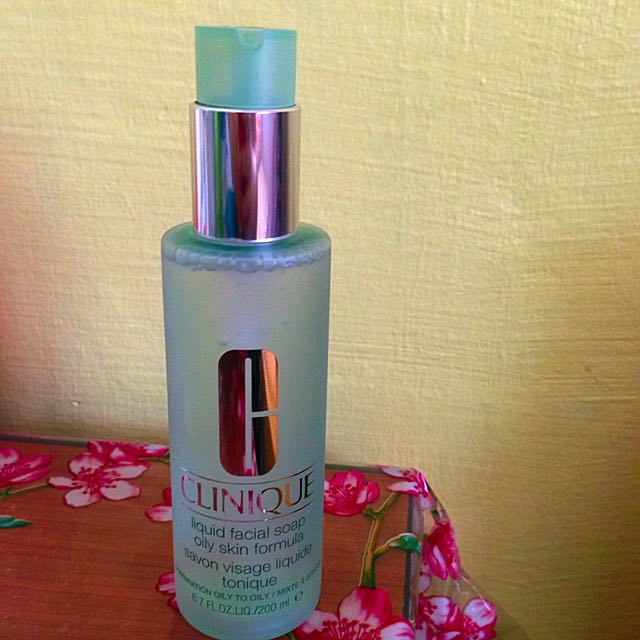 pink clinique face wash