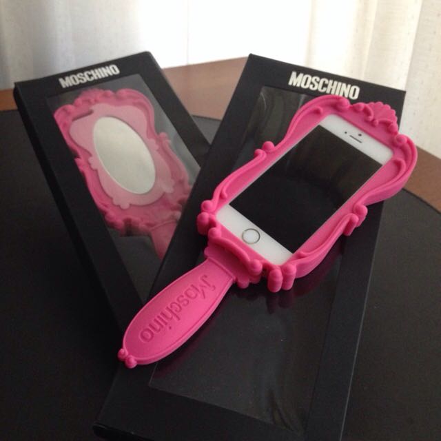 Moschino barbie phone case hotsell