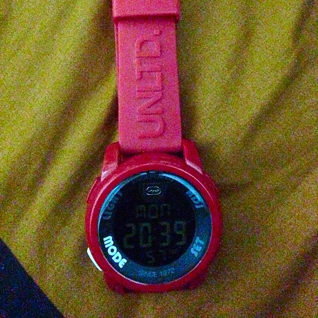 Ecko Unlimited Rubber Watch, Mobile Phones & Gadgets, Wearables & Smart Watches on Carousell