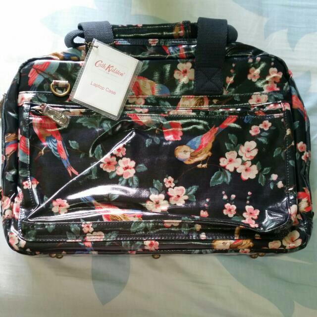 Authentic Cath Kidston Laptop Case, Luxury, Bags & Wallets on Carousell