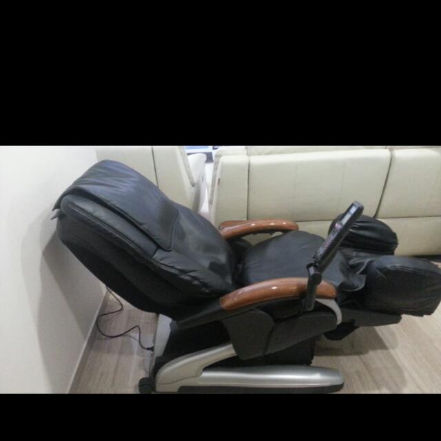 Osim Isymphonic Massage Chair Fully Functioning Price Cut 100