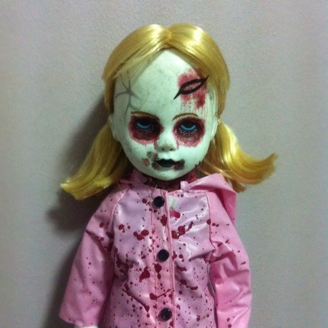 living dead dolls ava