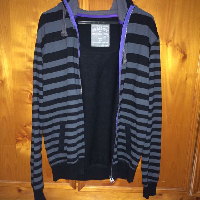 Cedarwood State Jacket Hoodie Men s Fashion Coats Jackets and Outerwear on Carousell