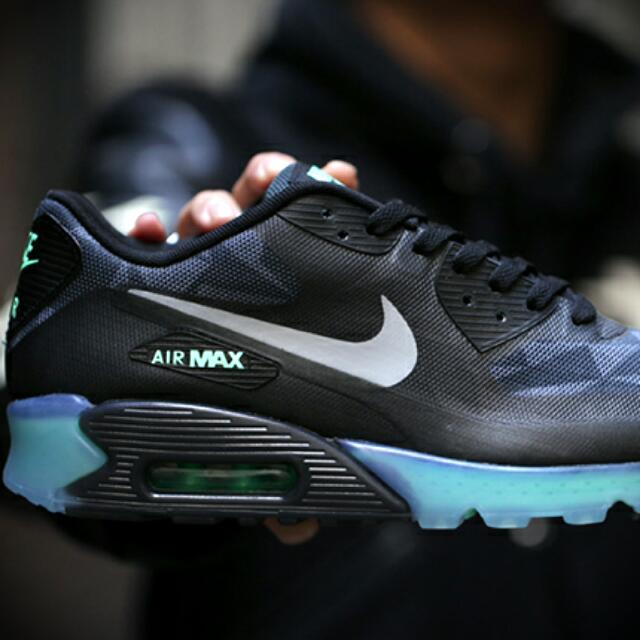 Nike air max 90 undefeated, Men's Fashion, Footwear, Sneakers on Carousell