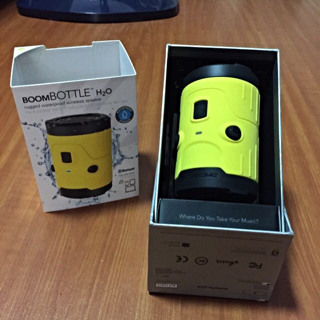 scosche waterproof speaker