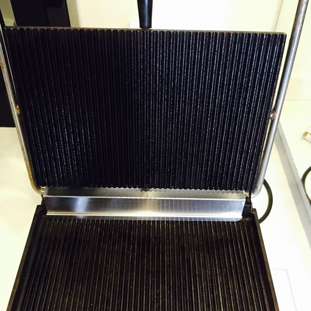 Roller Grill Contact Grill Panini, TV & Home Appliances, Kitchen