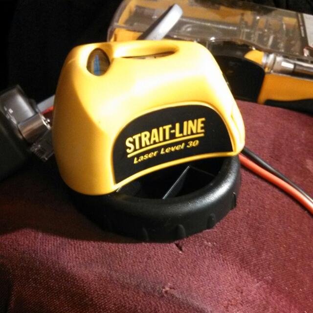 Strait line laser online level 30
