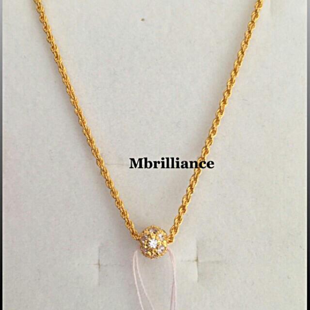 Gold chain and pendant design on sale